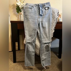 to small on me (fit at the wait not the thighs)